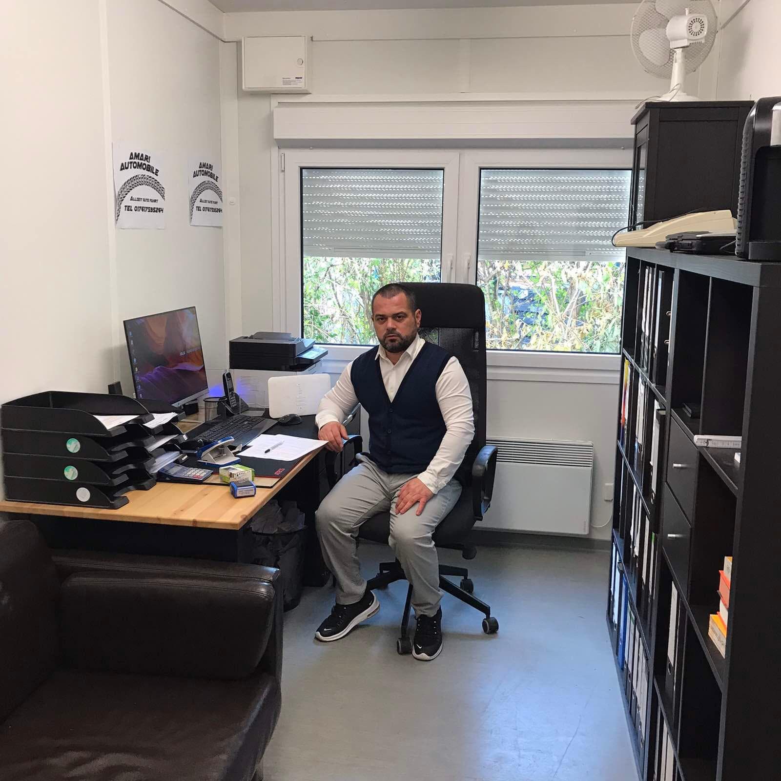 Amari - Automobile Showroom